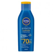 NIVEA SUN*PROT.SOLAR x200ml F70 HIDRATANTE *